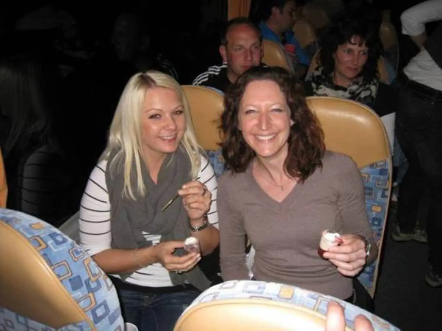 Menschen in ischgl-30.03.2012 von Längestadl