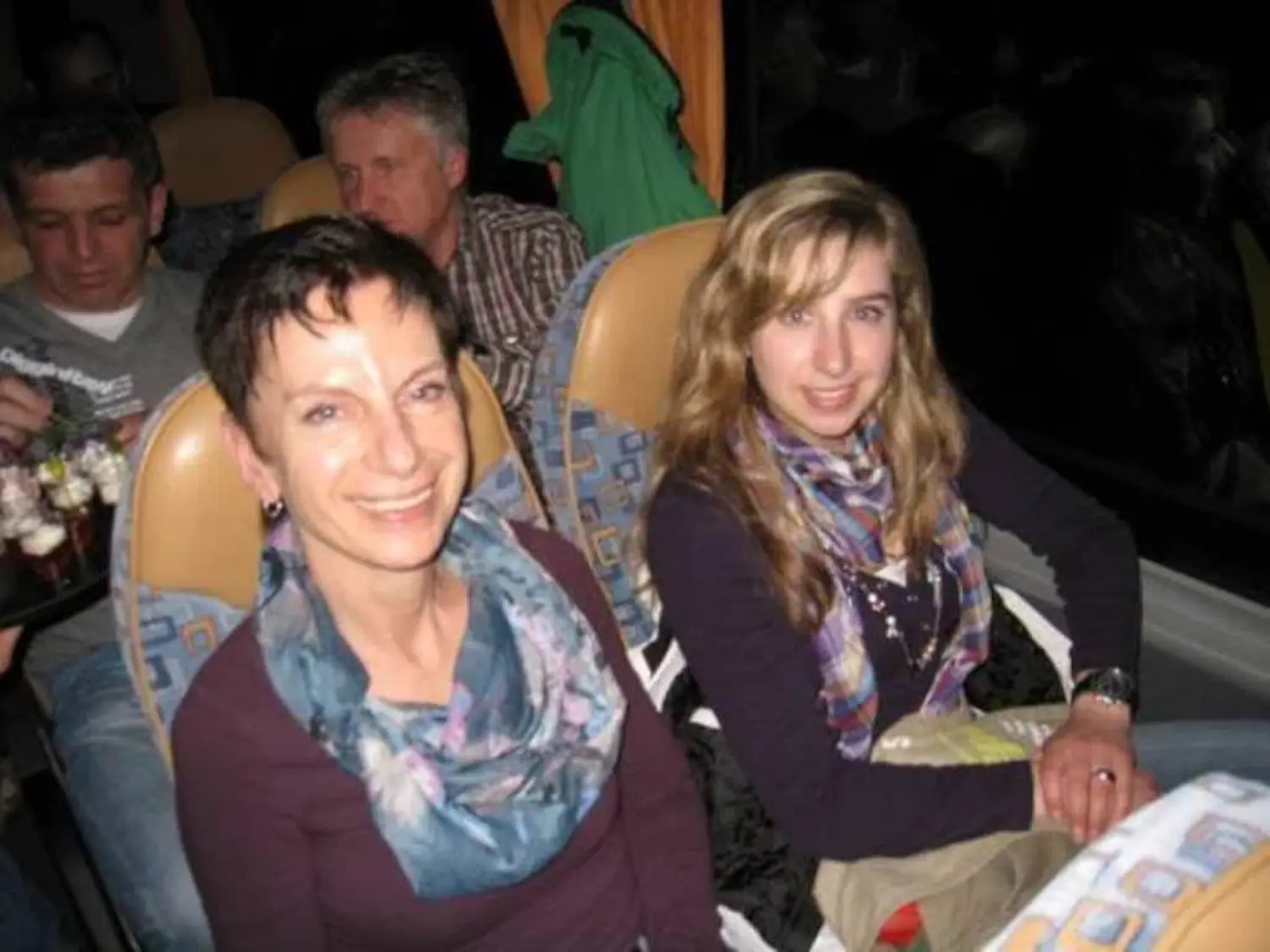 Menschen in ischgl-30.03.2012 von Längestadl