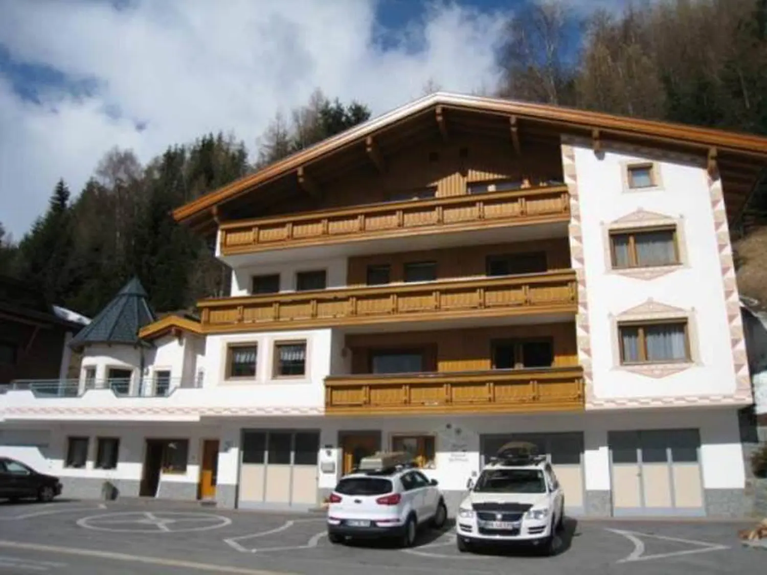 Menschen in ischgl-30.03.2012 von Längestadl